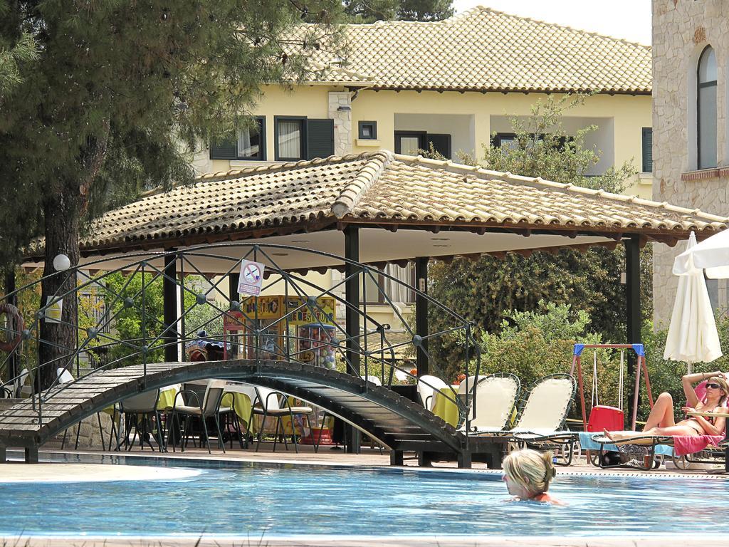 Lesse Hotel Chalkidiki Kültér fotó