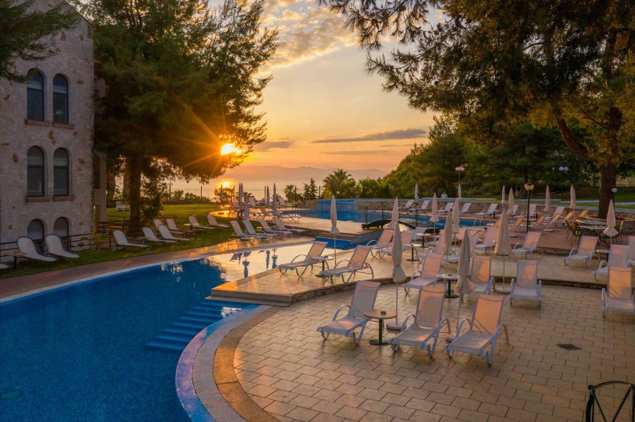 Lesse Hotel Chalkidiki Kültér fotó